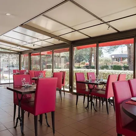 The Originals City, Costières, Ex Inter