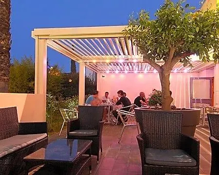 The Originals City, Costières, Ex Inter Hotel Nîmes