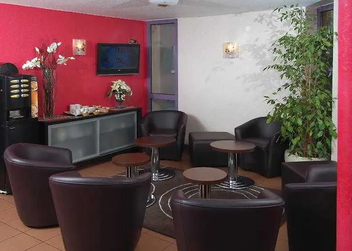 The Originals City, Costieres Nimes