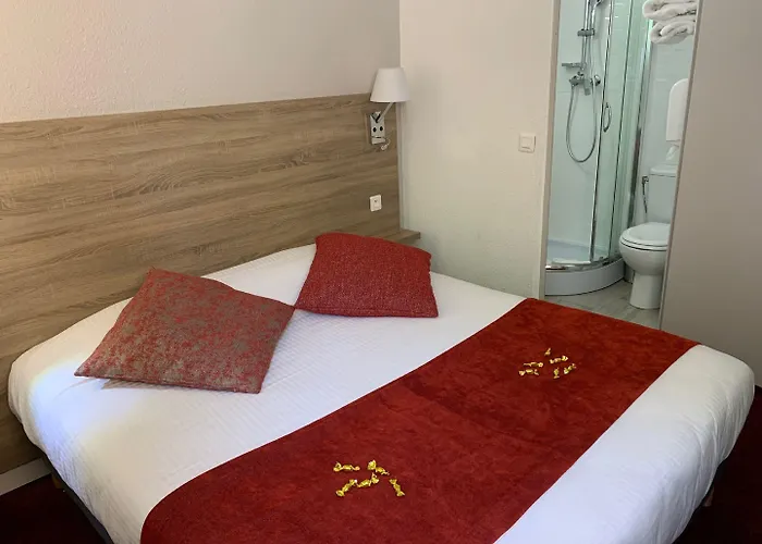 Hotel The Originals City, Costieres Nimes